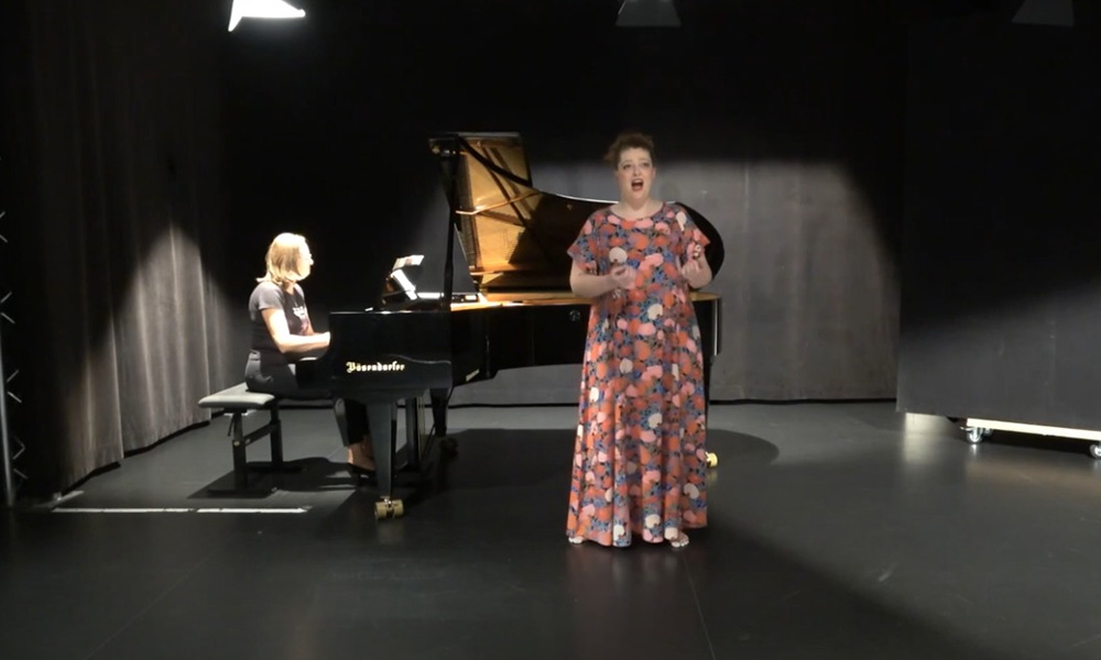 Julia Heiler Soprano